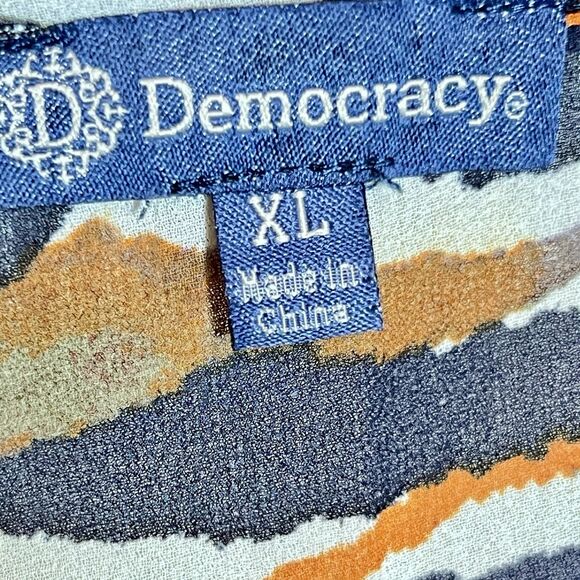 Democracy Tiger Print Top Size XL Long Ruche Sleeves Gold Trim Sheer Loose Fit - Picture 6 of 8